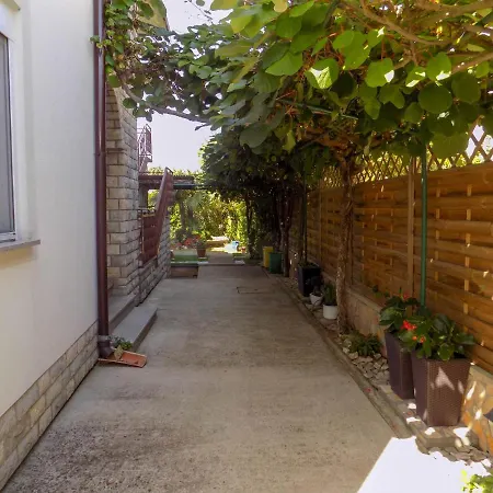 Oriella Apartmans And Διαμέρισμα Novigrad Istria